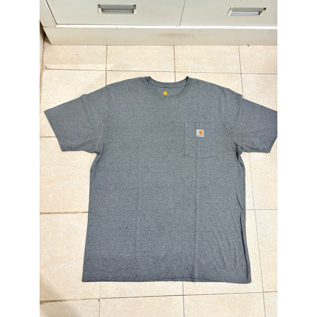 [preloved] carhartt tshirt | size : L | Grey | Original Fit