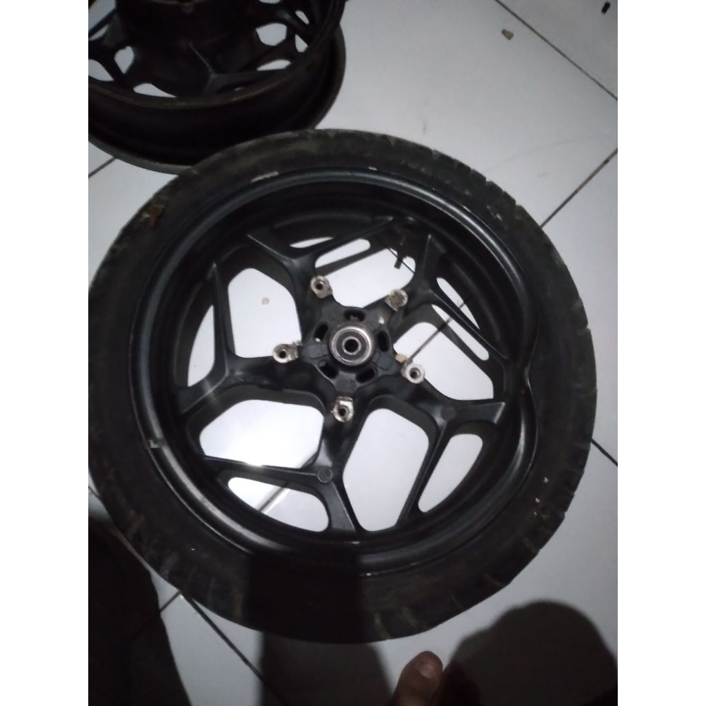 velk depan pcx 160