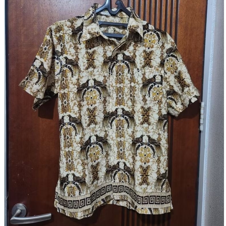 Kemeja Pria Batik Papua Warna Cream Coklat