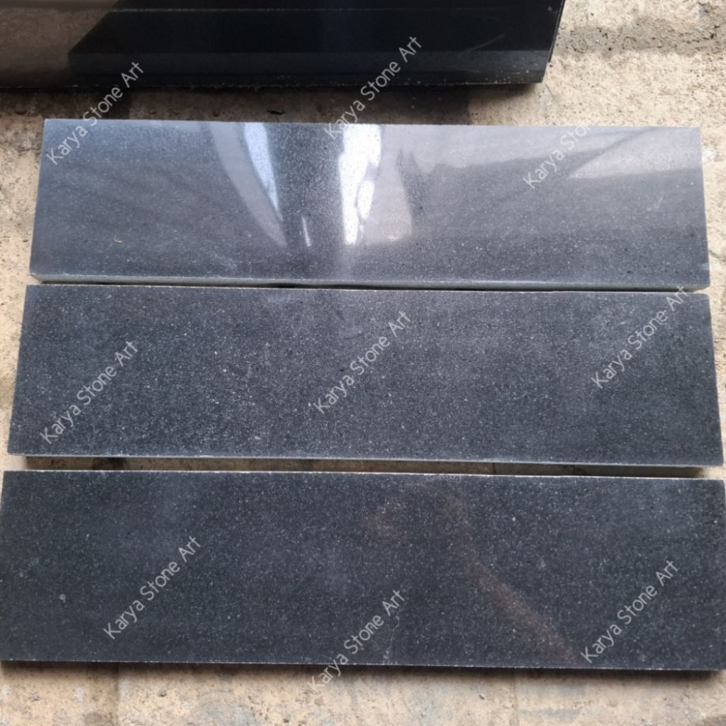 Plint Batu Granit 10x60 | Plint Lantai Batu Granit Hitam | Andesit Hitam Poles