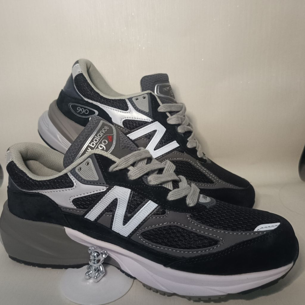 Sepatu New Balance 990v6 Made in USA ( Black )
