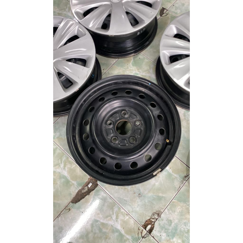 VELG KALENG R15 5x114 + wheeldopnya 4 pcs