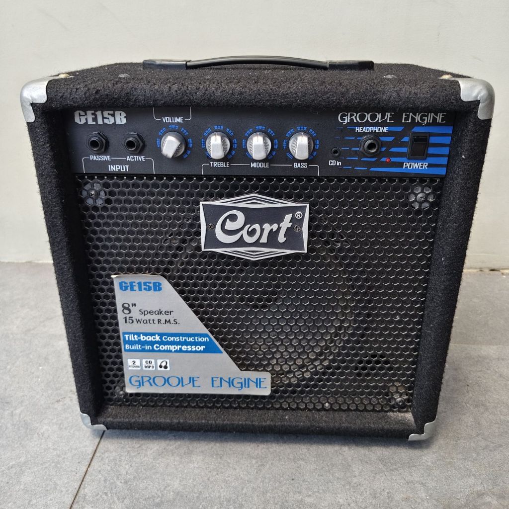 bass amplifier Cort GE15B Groove Engine