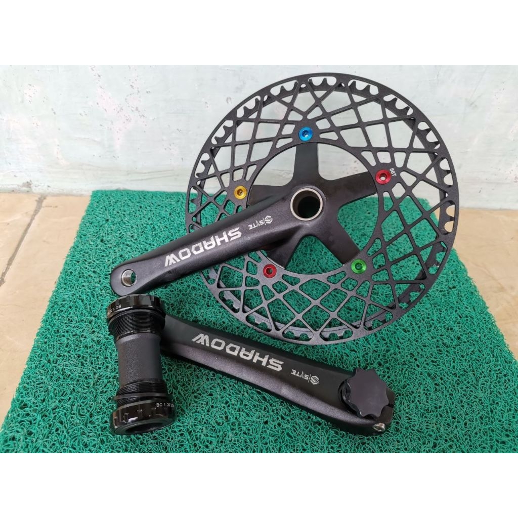 Crankset HT2 SYTE SHADOW 56T