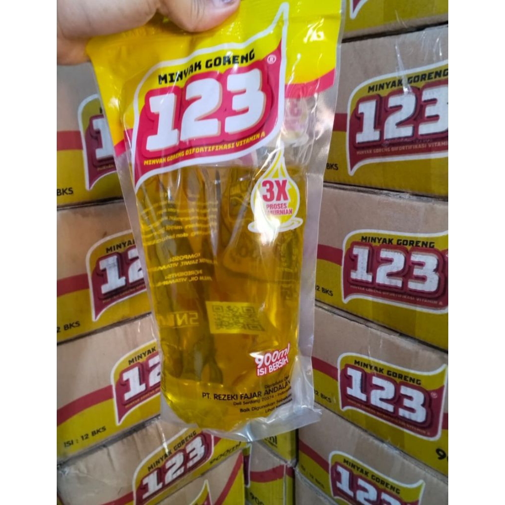 1pcs Minyak Sayur premium bening merk 123 UK 900ml