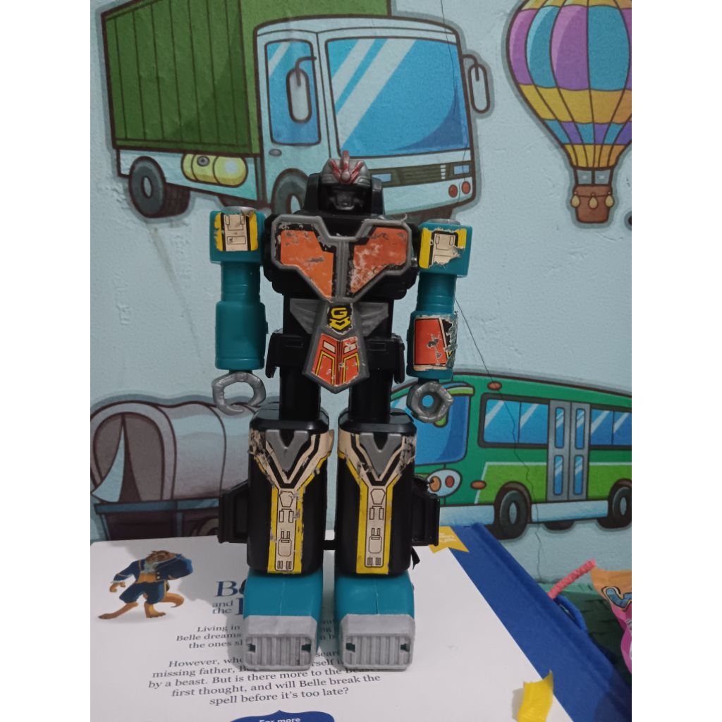 mainan robot plastik jadul