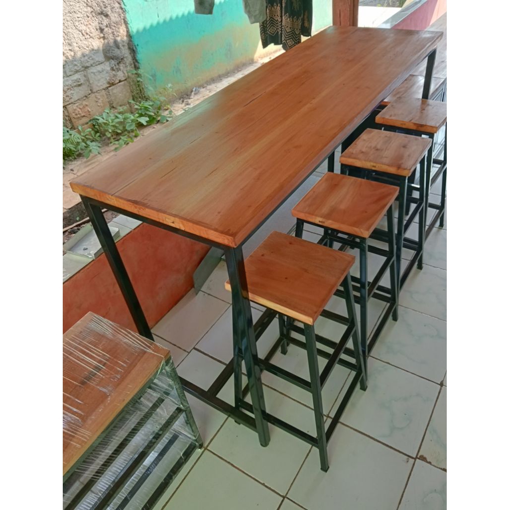 Meja bar industrial set 4 kursi