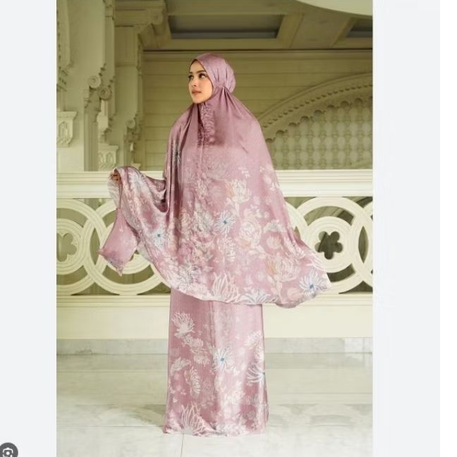 Buttonscarves HERMOSA PRAYER ROBE AS IS