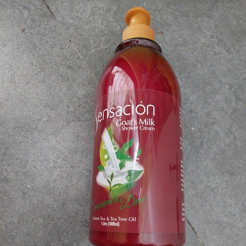 shower cream sensacion goat's milk