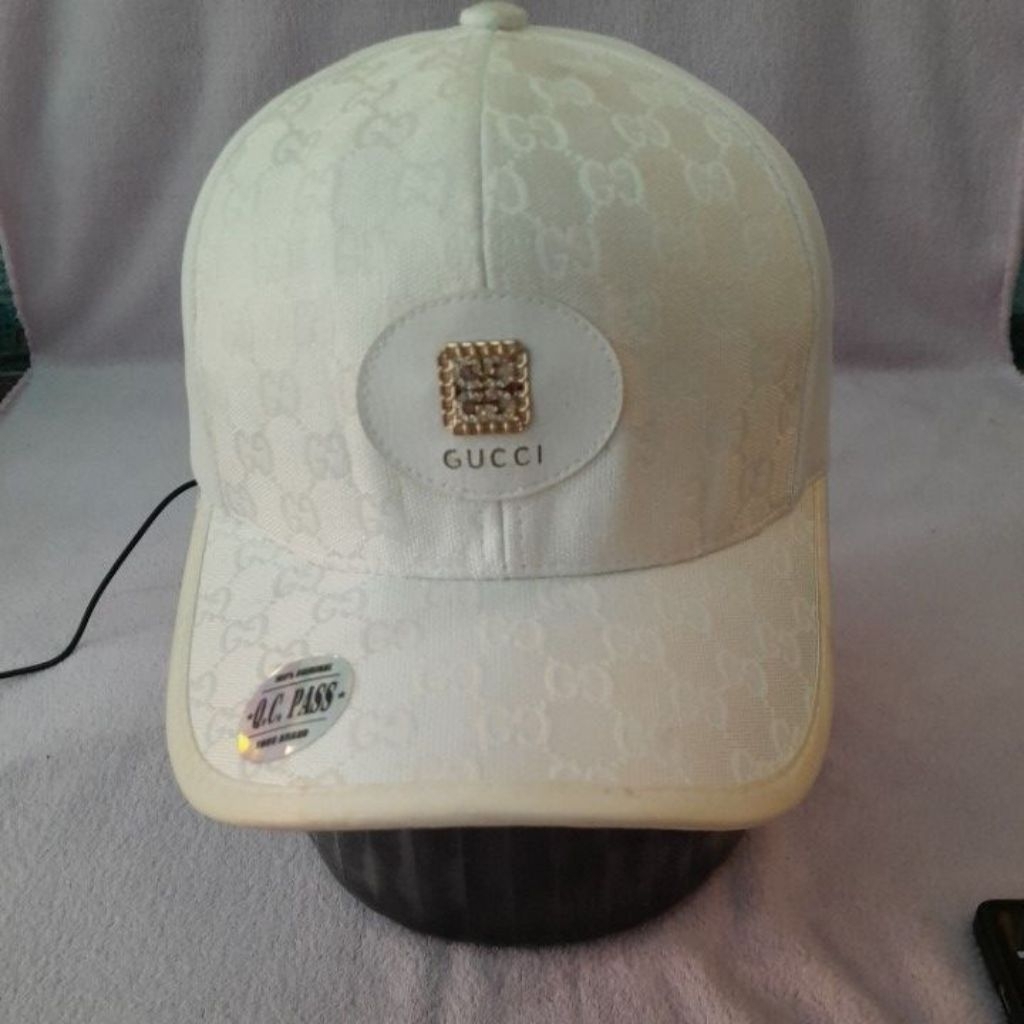topi brand second (GUCCI)