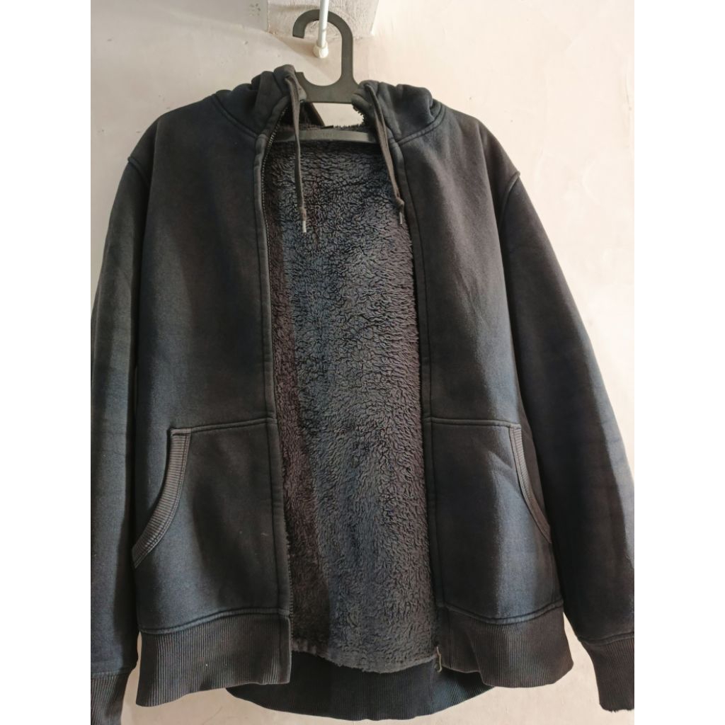 Hoodie ziper dalem serpa UNIQLO