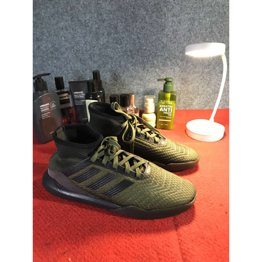 sepatu futsal adidas predator