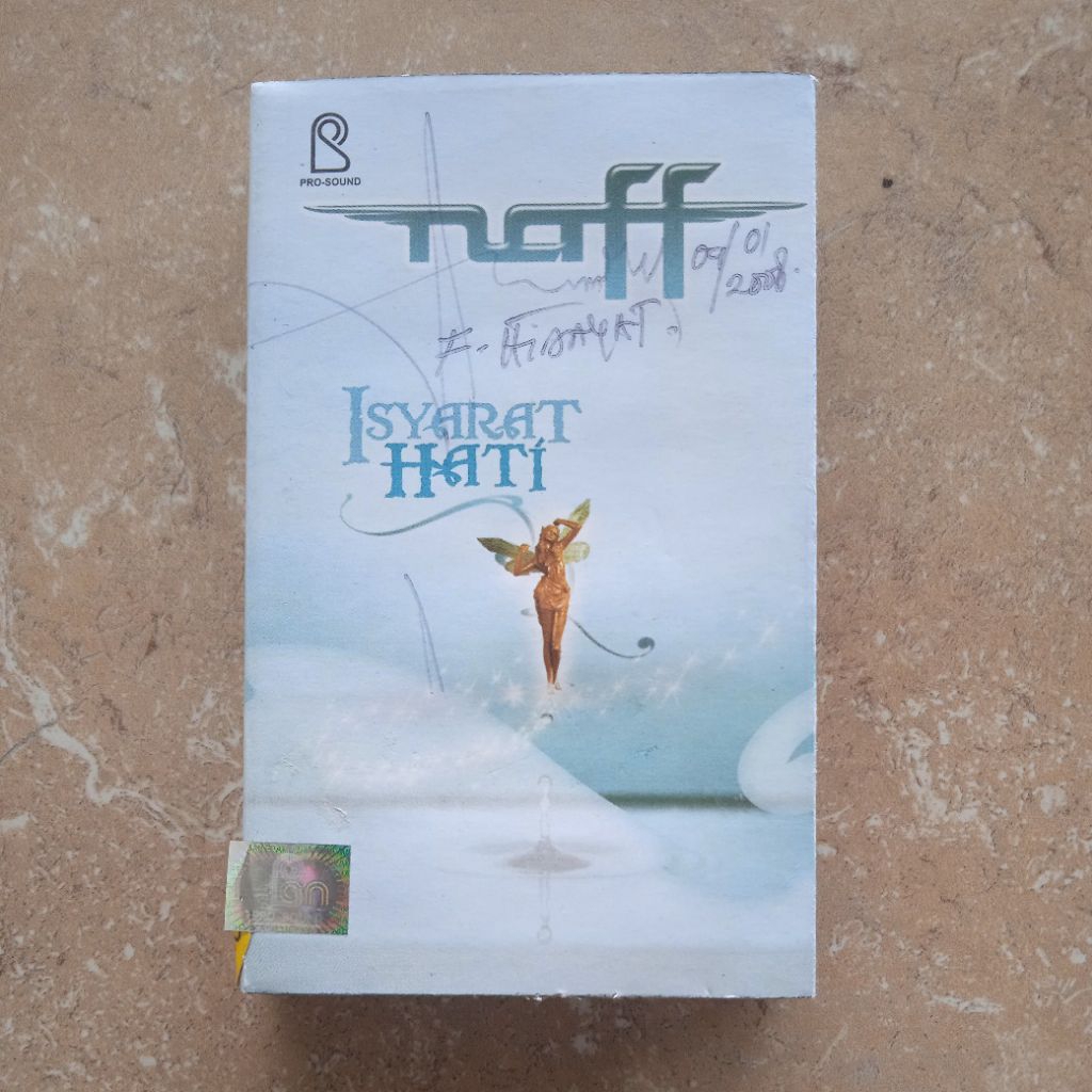 Kaset Pita Naff "Isyarat Hati"