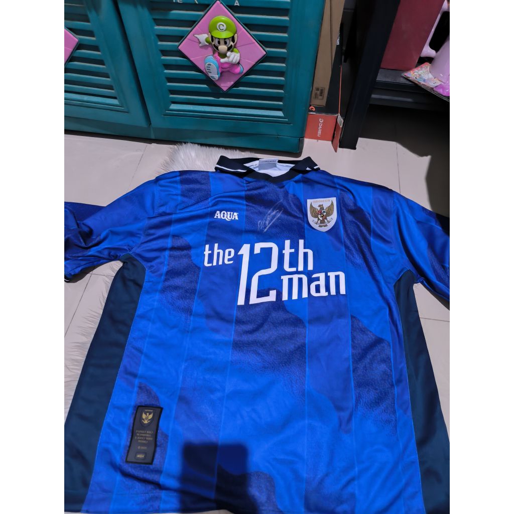 Baju Jersey + Tanda Tangan The 12th Man Masih Baru