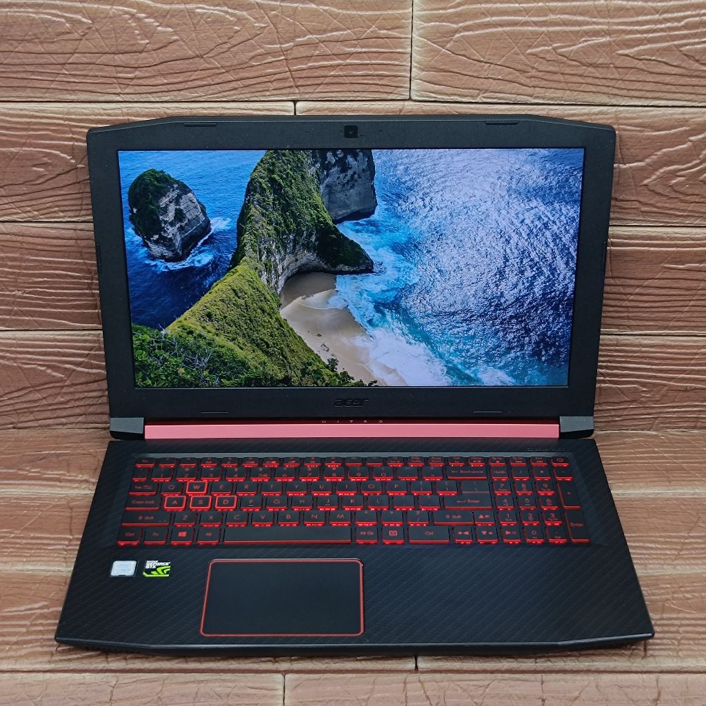 Laptop ACER NITRO 5 GAMING AN515-52 Intel Core i5-8300H RAM 8GB SSD 512GB GTX 1050