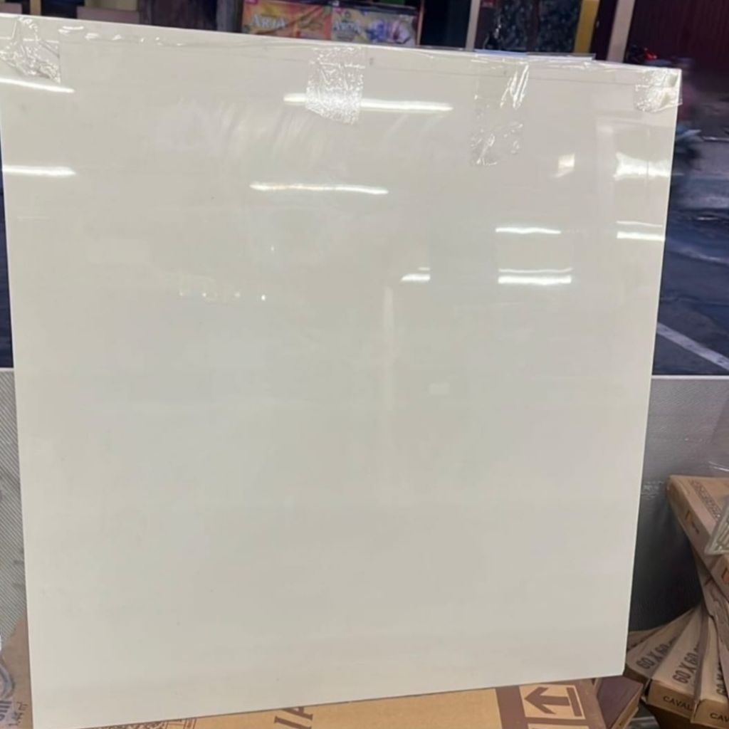 Promo granit 60x60 cream polos glossy , granit murah | granit cavalino cream polos 60x60 harga perme
