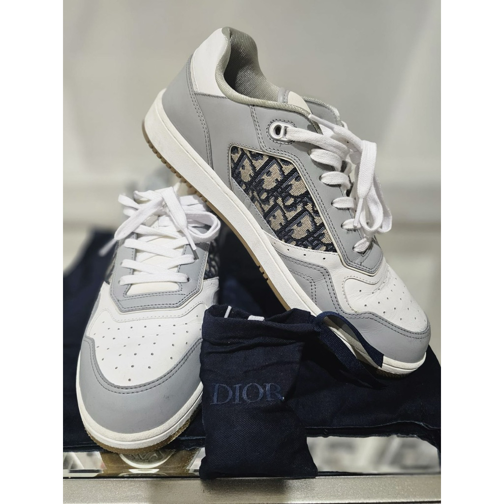 DIOR SNEAKER B27