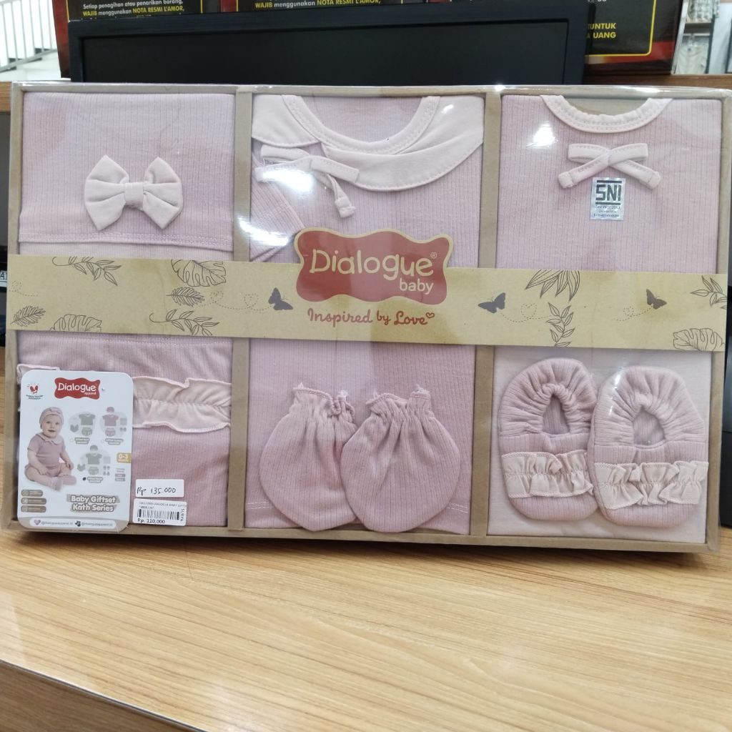 Dialogue Baby Giftset/Setelan Baju Bayi
