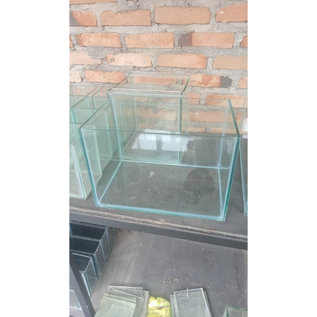 aquarium 30x20x20
