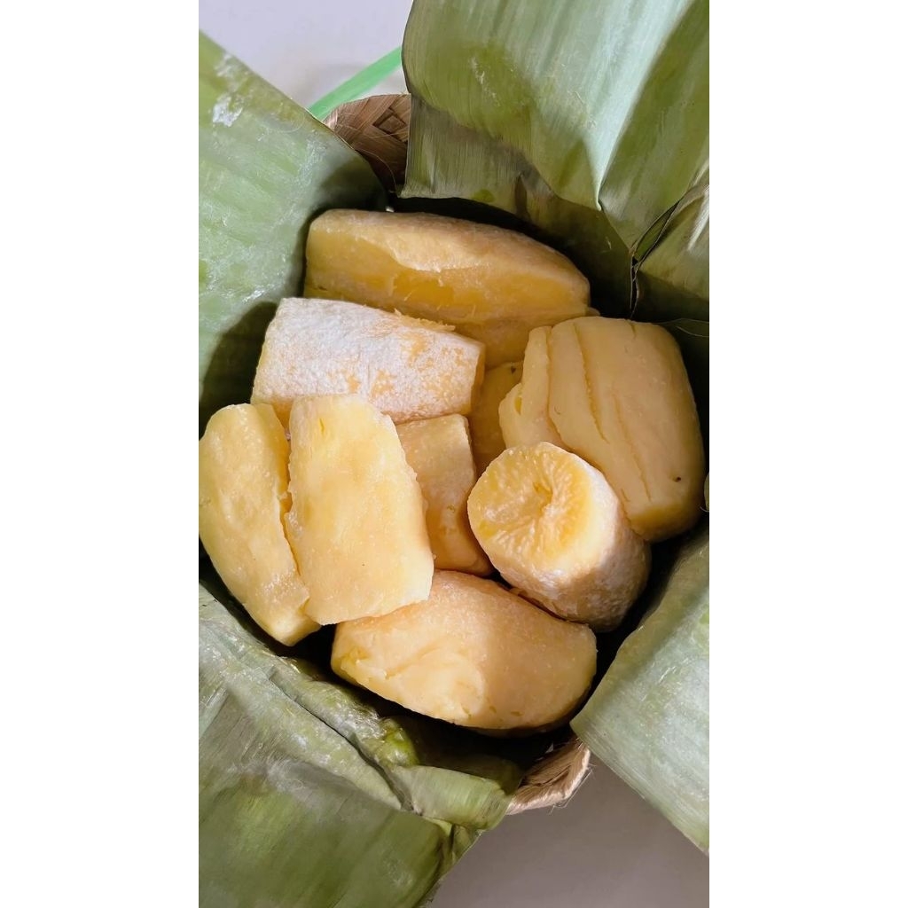 TAPE SINGKONG KUNING MANIS- KHAS WONOJOYO KEDIRI- Tekstur kesat, air sedikit, Rasa Manis, Aroma Khas