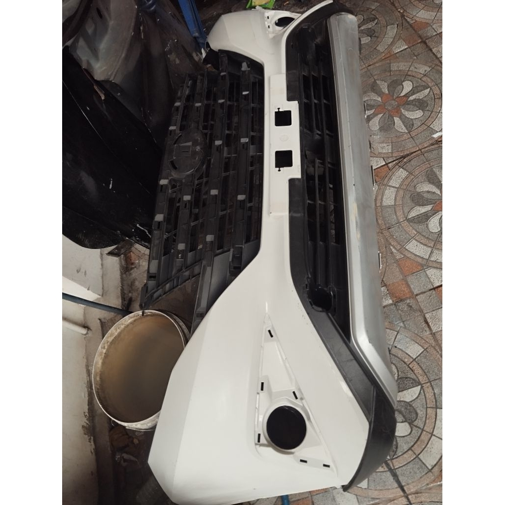 Bemper depan toyota RUSH 2019 original