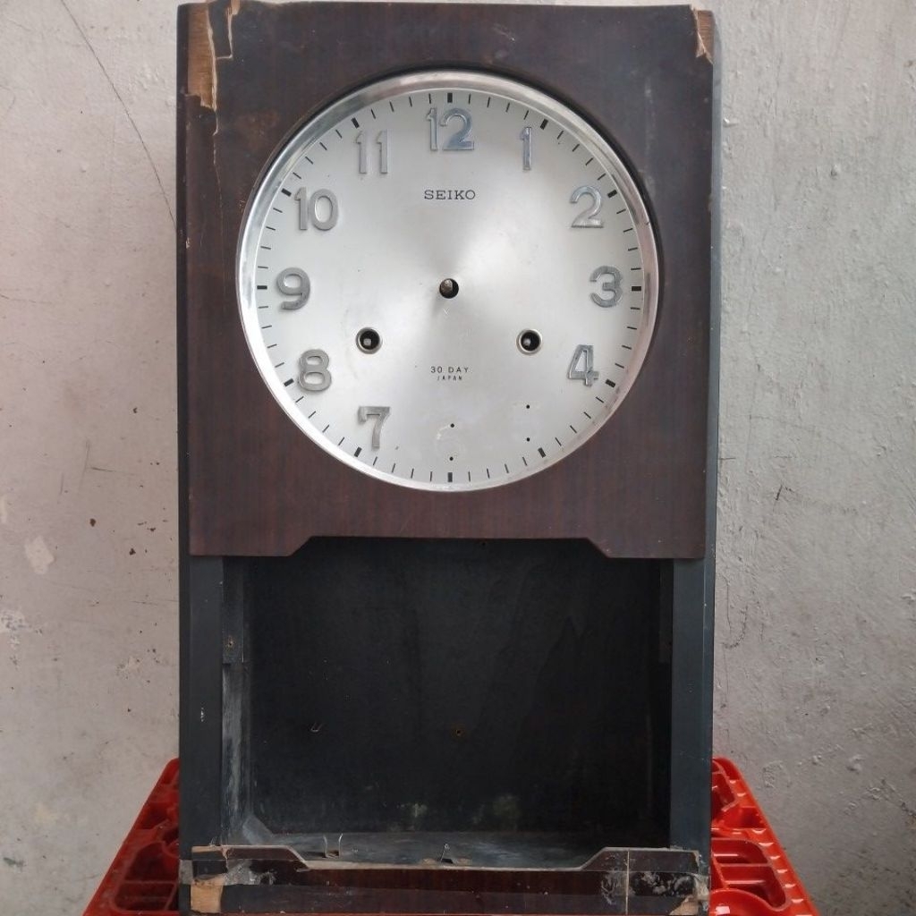 JAM DINDING JADUL BANDUL LOBANG DUA
