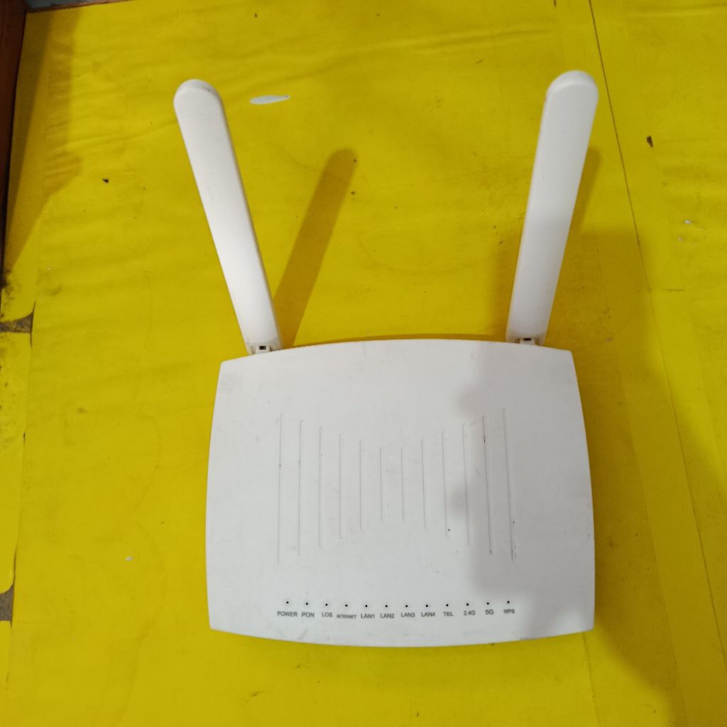 XPON ONU F780L DUAL BAND ROUTER