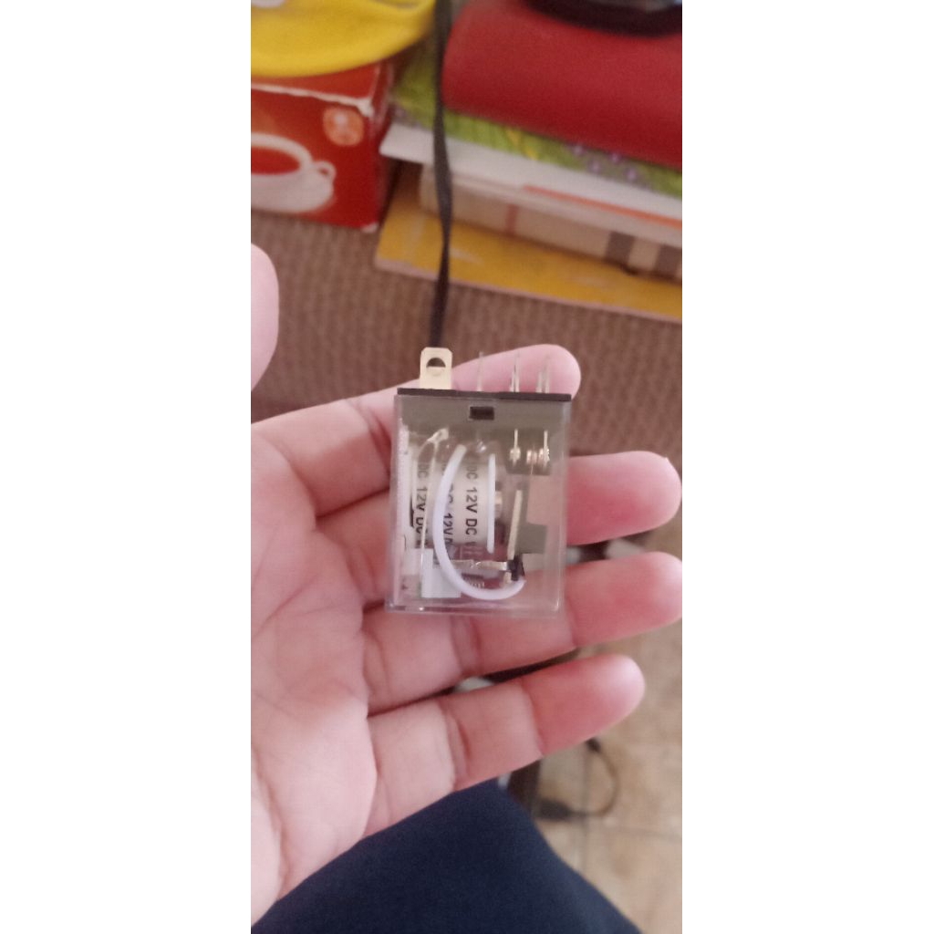 RELAY IEC255 10A 250VAC  12V DC RELAY 12VOLT 8PIN ATAU 8KAKI RELAY