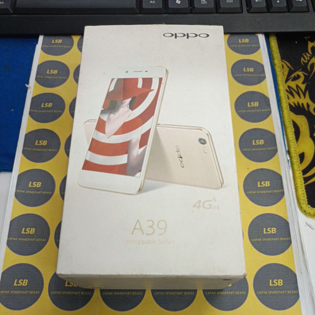 DUS BOX/KOTAK HANDPHONE OPPO A39 ORIGINAL BEKAS
