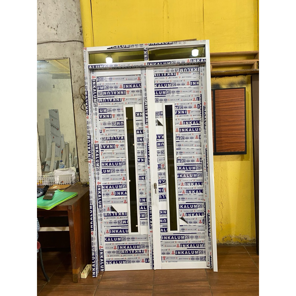 set pintu utama alumunium