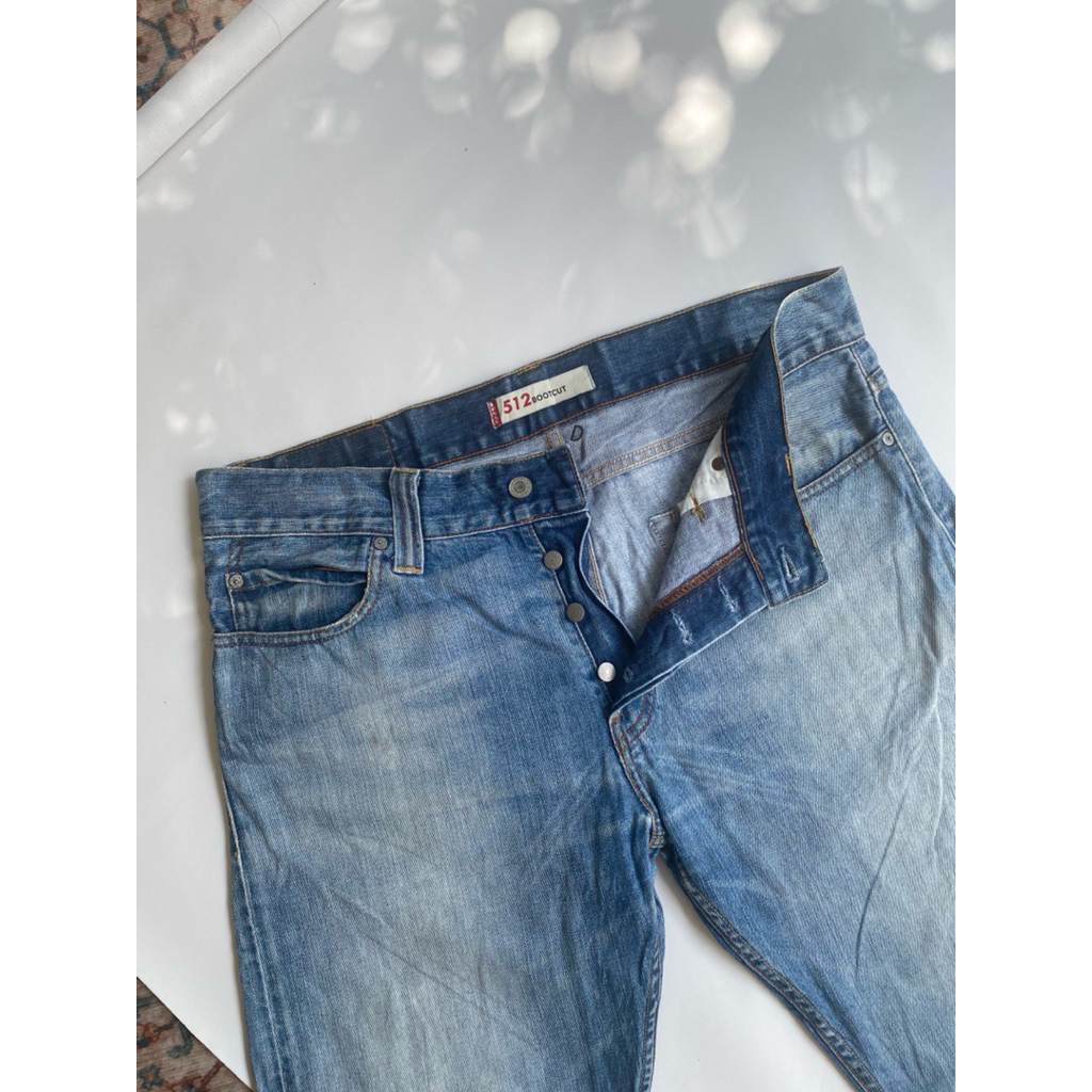 levis jeans bootcut 512