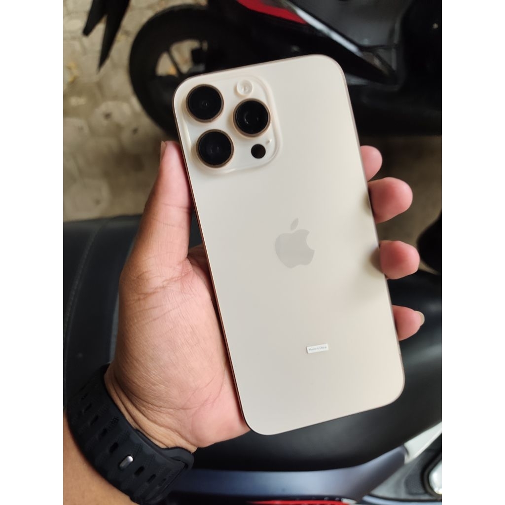 sperpart iphone 16 pro max ibox