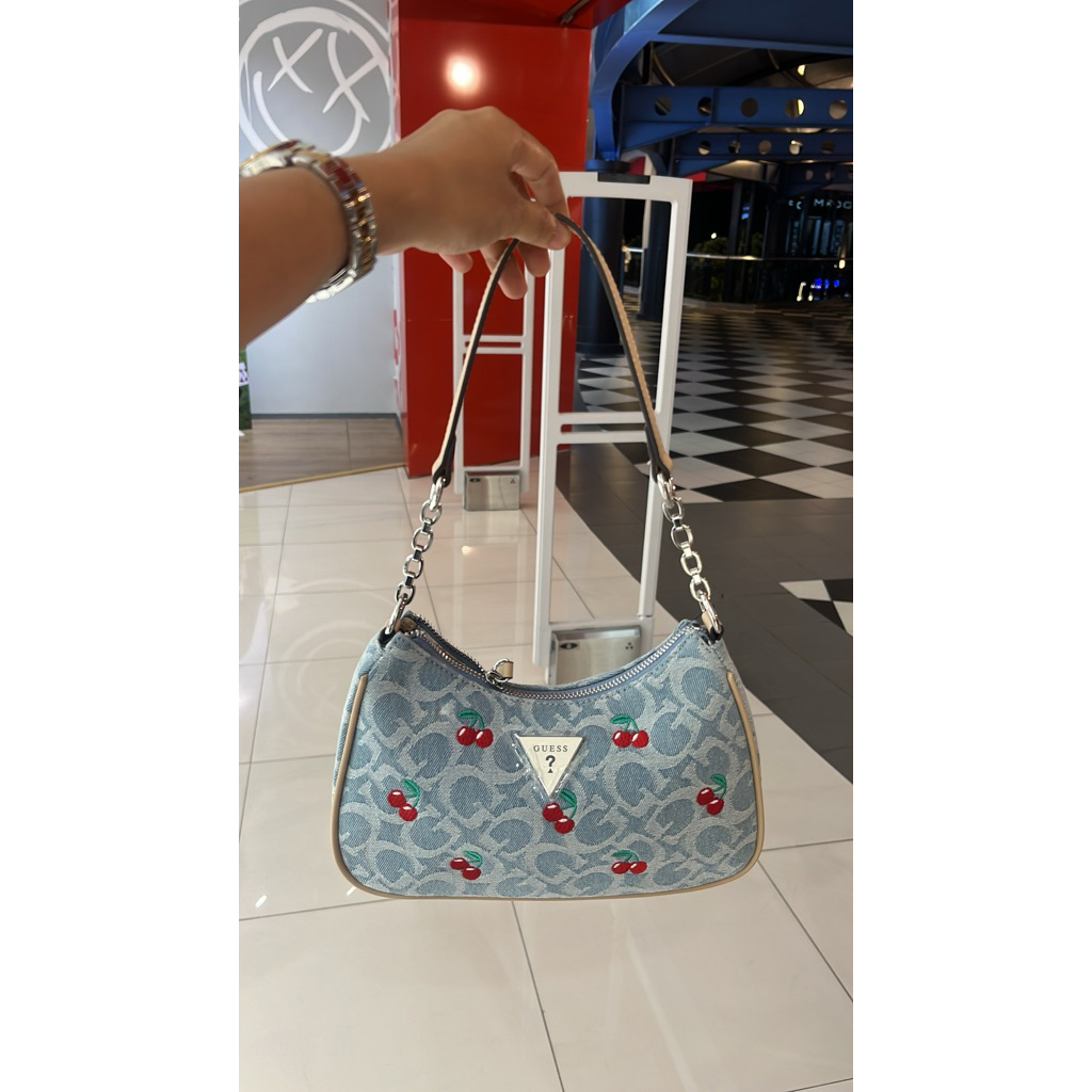 CELESTIA DENIM MOTIF CERI - TAS GUESS ORIGINAL WANITA