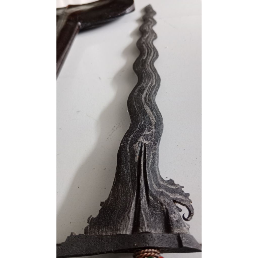 Keris sengkelat