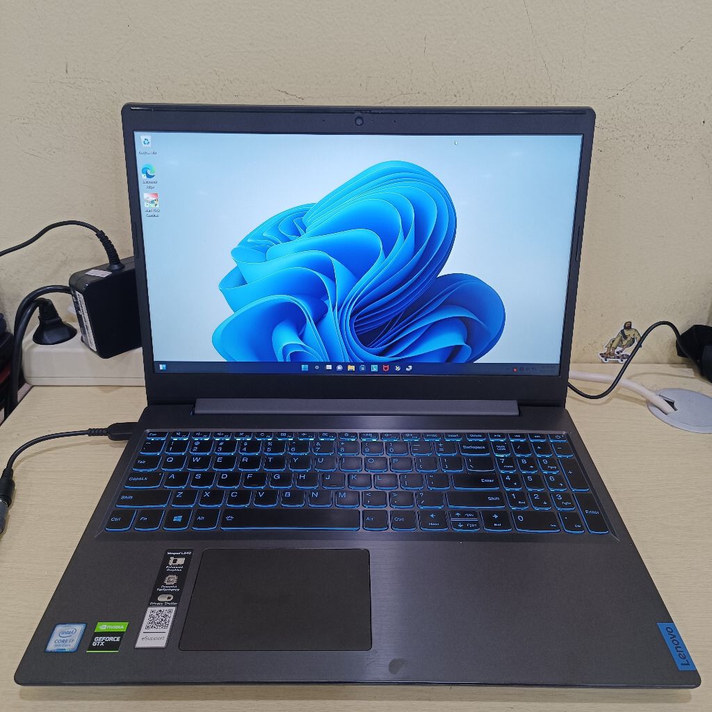 Lenovo Ideapad L340 (2020) Intel core i7 9750HF Ram 8/512 SSD NVIDIA GeForce GTX 1650 (DZXT4)