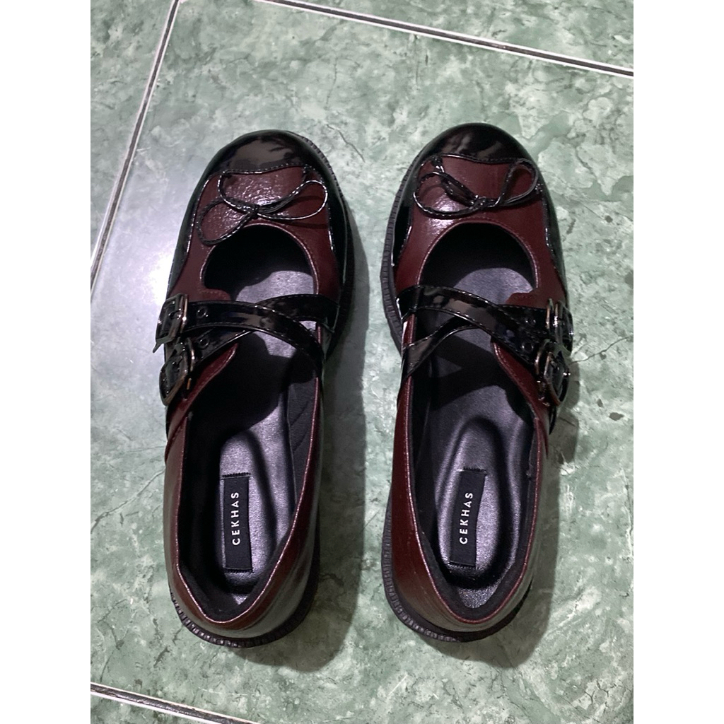 CEKHAS-Jisoo Wood Shoes