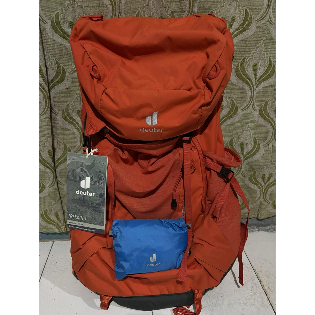 Deuter Aircontact Core 65+10 SL.