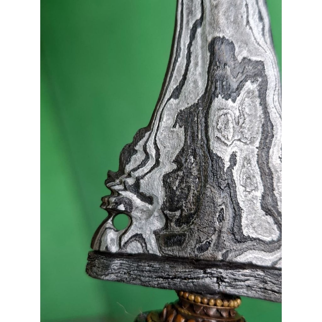 Keris Nogo Si Luman Original Mojopahit sepuh sangat langka dan indah menawan. Pamor Akhodiyat Pulo t