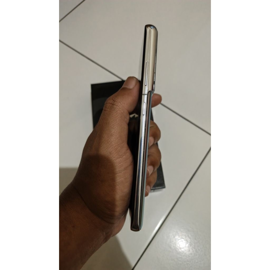 samsung galaxy S21 ultra sein 12/256 gb