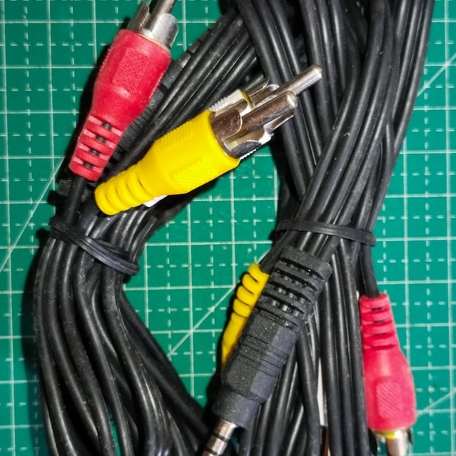 kabel RCA 3 in 1