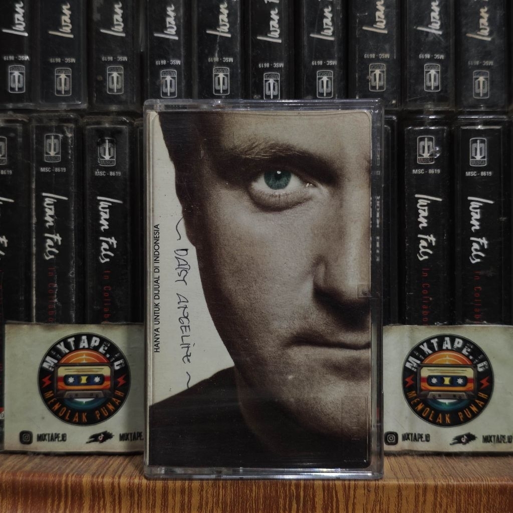 Kaset - Phil Collins - Both Sides - Radio Tape - Kaset Pita - Radio - Pemutar Kaset - Retro - Classi