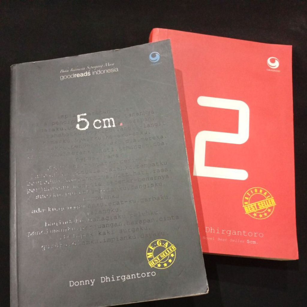 Original• Novel Donny Dhirgantoro 5cm & 2