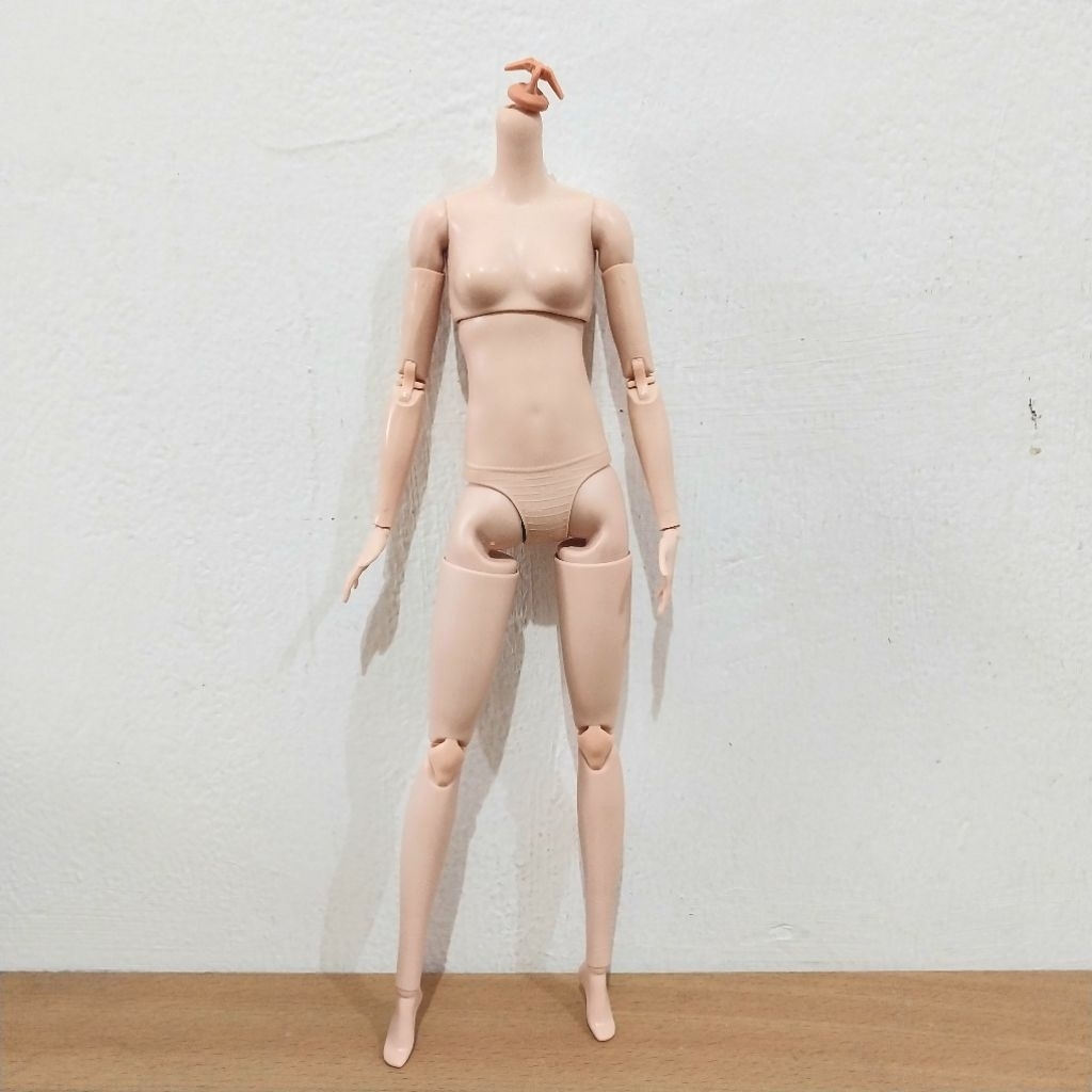 Body Barbie Looks MTM Tall Victoria Mattel Official Boneka Second Preloved Jadul Collector