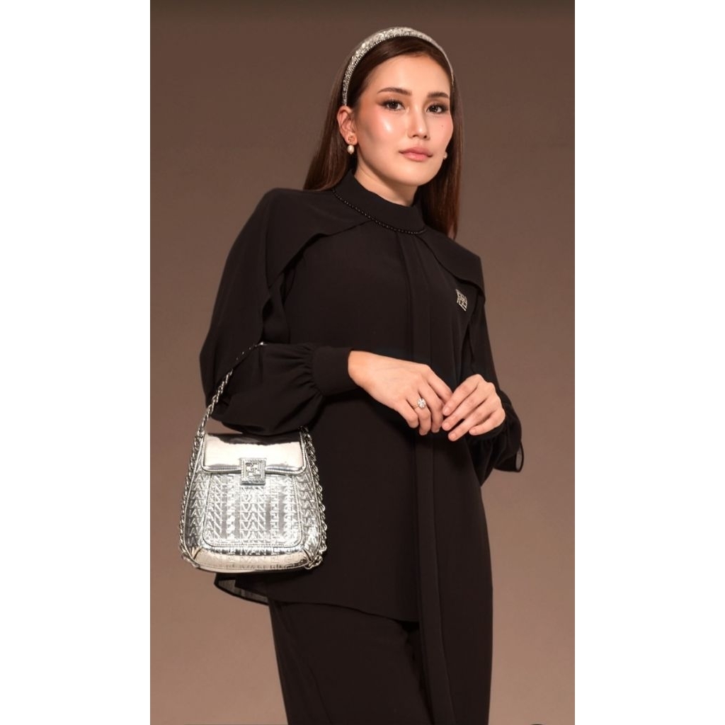 TAS IVAN GUNAWAN PRIVE,MANDJHA BAG EMILY SILVER,ADA BLACK,LINDSAY BROWN,MARILYN,CLEOPATRA CREAM,TABI