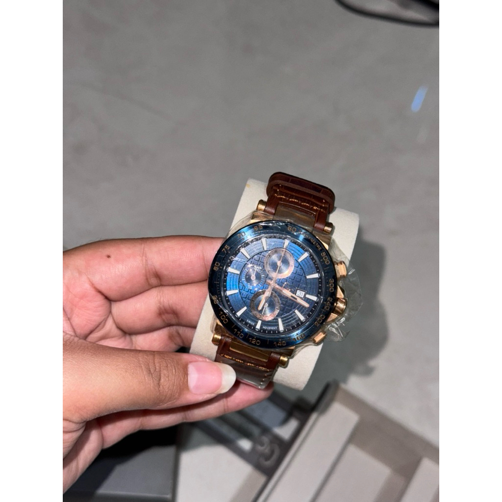 Preloved Jam Tangan Pria Original Guess Collection GC Y37007G7 Men Blue Dial Brown Leather Strap