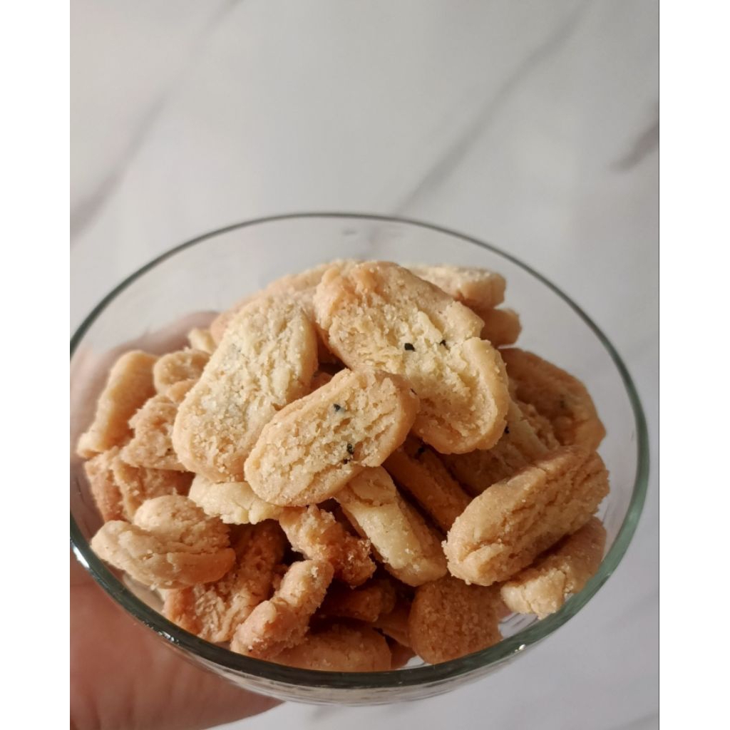 (Banjarmasin) Jintan manis Kue ketapang snack renyah