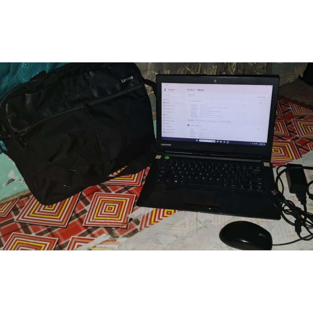 laptop LENOVO V310