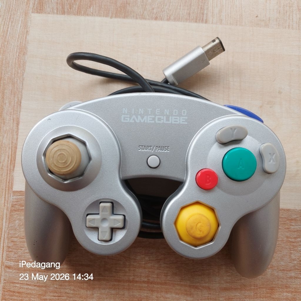 Nintendo GameCube Controller DOL-003