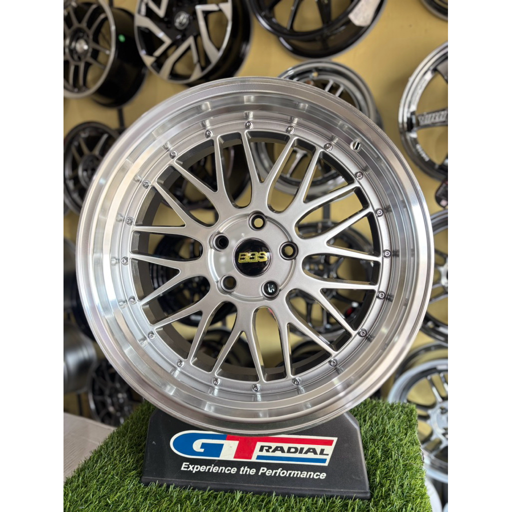 velg bbs Lm r18 5x114pcd L9 et25 hyper silver