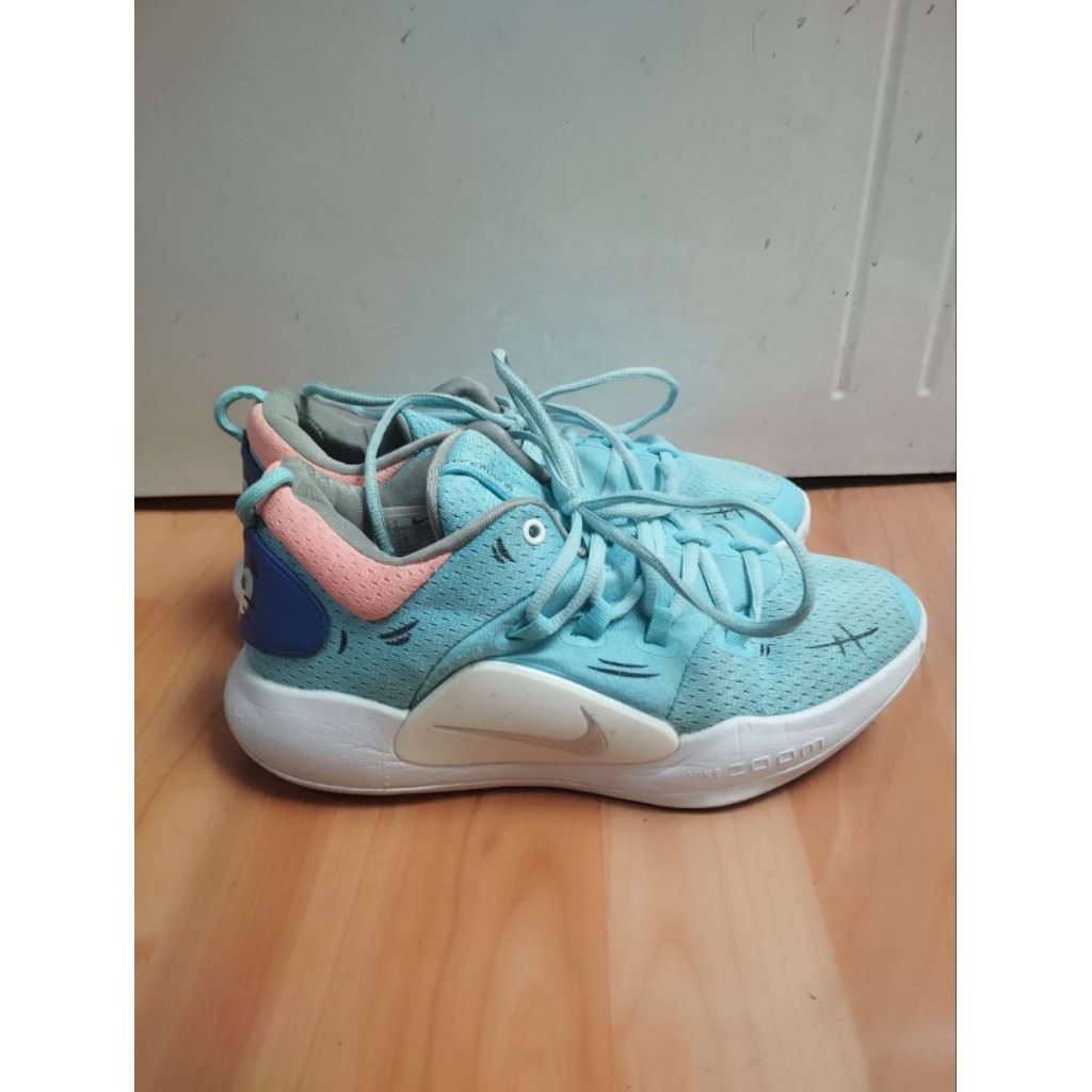 SEPATU BASKET SNEAKERS CASUAL NIKE HYPERDUNK X LOW BIRU MUDA SIZE 41 BEKAS PRELOVED